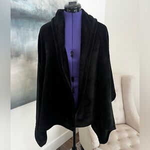 Natori Cashmere Fleece Plush Faux Fur Cape Wrap Scarf Black One-Size S/M NWT